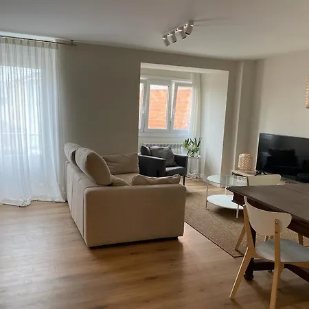 Casa De La Plaza * Foz